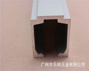 推拉門吊軌如何選擇？